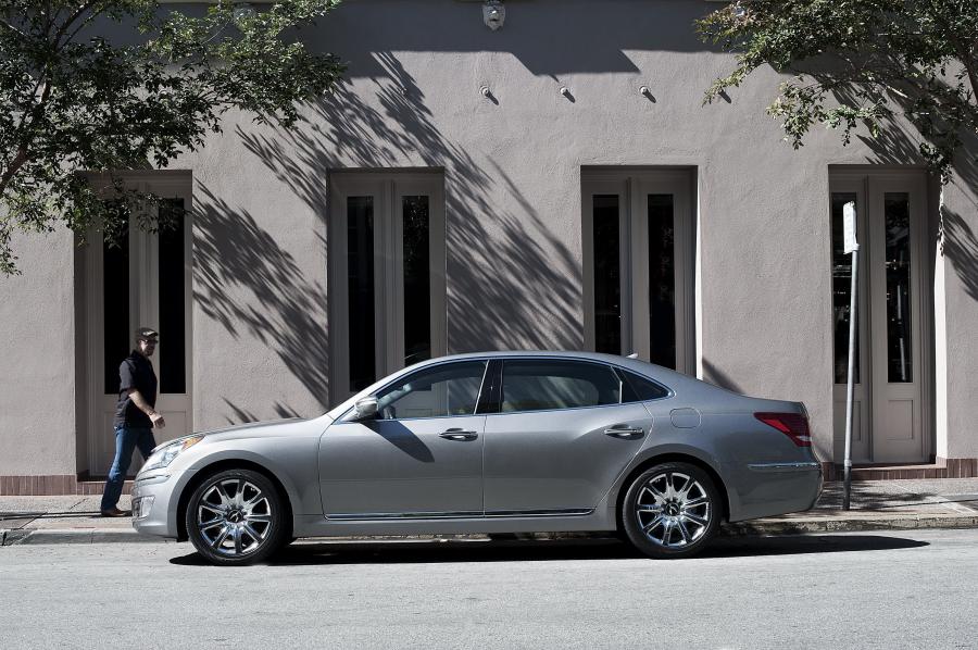  Hyundai Equus 2009 года  (фото 70 из 128)